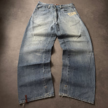 Lade das Bild in den Galerie-Viewer, Rocawear 2000s Spell Out Baggy Leg Jeans (XL)