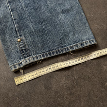 Lade das Bild in den Galerie-Viewer, Rocawear 2000s Spell Out Baggy Leg Jeans (XL)