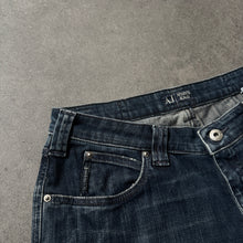 Load image into Gallery viewer, Armani 2000s Straight Leg Jeans (S/M)