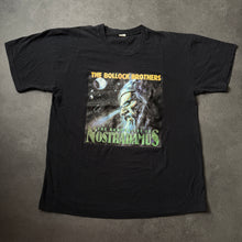 Lade das Bild in den Galerie-Viewer, The Bollock Brothers 90s "The Prophecies of Nostradamus" British Rockband T-Shirt (L)
