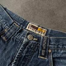 Lade das Bild in den Galerie-Viewer, Southpole 2000s Graffiti Tag Baggy Jeans (S/M)