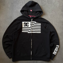 Load image into Gallery viewer, DC Dyrdeck Skate Zipper (M)