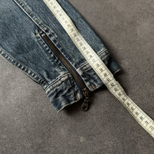 Load image into Gallery viewer, 4Wards Faded Denim Jacket (M)