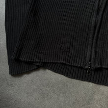 Lade das Bild in den Galerie-Viewer, Smog 2000s Ripped Knitt Slim Fit Zipper (XL)