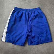 Lade das Bild in den Galerie-Viewer, Lacoste Sport Shorts (S)
