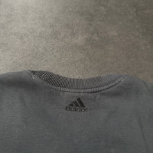 Lade das Bild in den Galerie-Viewer, Adidas Vintage 2000s Sweater (M)