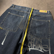 Lade das Bild in den Galerie-Viewer, Sancezz Vintage 2000s Printed Graffiti Baggy Jeans (XXL)