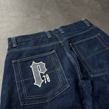 Lade das Bild in den Galerie-Viewer, Pelle Pelle Vintage 2000s Baggy Jeans (XL)