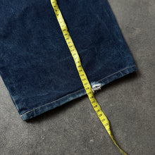 Lade das Bild in den Galerie-Viewer, Pelle Pelle Vintage 2000s Baggy Jeans (XL)
