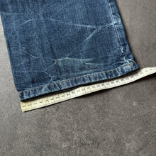 Lade das Bild in den Galerie-Viewer, G-Star 2000s Spell Out Leg Jeans (M/L)