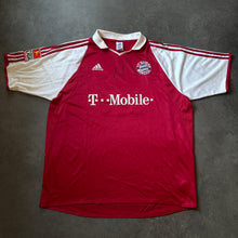 Load image into Gallery viewer, Adidas Bayern Munich Vintage Makaay "Signed" 2003/04 Jersey (XL)