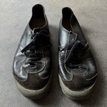Load image into Gallery viewer, 70s German NVA "Nationale Volksarmee" Sport Shoes (EU42)