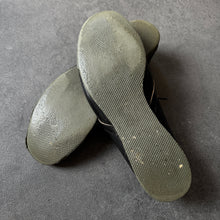 Load image into Gallery viewer, 70s German NVA "Nationale Volksarmee" Sport Shoes (EU42)