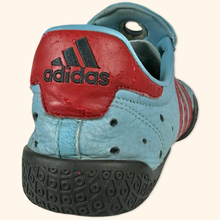 Load image into Gallery viewer, Vintage Adidas Mei 2003 (EU42)