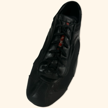 Lade das Bild in den Galerie-Viewer, Prada 2000s Trainer (EU43)