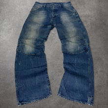 Load image into Gallery viewer, G-Star 2000s Heavy Straight Leg Jeans (M)