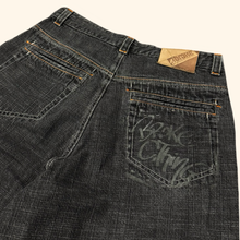 Load image into Gallery viewer, Broke Vintage 2000s Hip Hop Baggy Jeans (L)