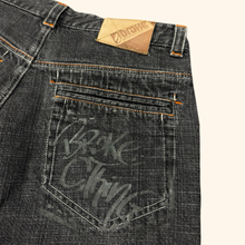 Load image into Gallery viewer, Broke Vintage 2000s Hip Hop Baggy Jeans (L)