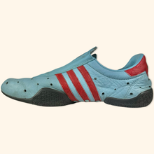 Load image into Gallery viewer, Vintage Adidas Mei 2003 (EU42)
