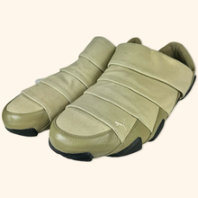 Load image into Gallery viewer, Puma Satori Japan 2001 (EU47)