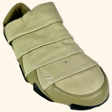 Load image into Gallery viewer, Puma Satori Japan 2001 (EU47)