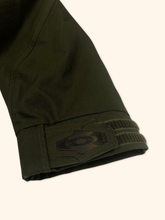 Load image into Gallery viewer, Oakley Baggy Fit Snowboard Winter Jacket (M/L)