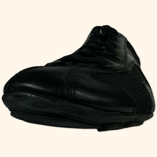 Lade das Bild in den Galerie-Viewer, Prada 2000s Trainer (EU43)