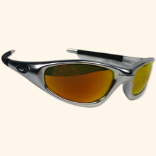 Lade das Bild in den Galerie-Viewer, Oakley Vintage 1999 Straight Jacket Iridium