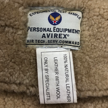 Lade das Bild in den Galerie-Viewer, Avirex Womens Vintage Leather Sheep's Skin Sample Jacket (XS/S)