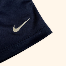 Load image into Gallery viewer, Nike 2000s Sport Shorts (S/M)