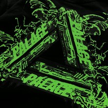 Lade das Bild in den Galerie-Viewer, Palace Tri-Me SS21 Hoodie (M)