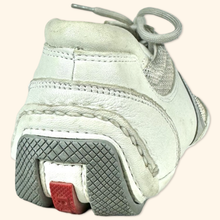 Lade das Bild in den Galerie-Viewer, Prada 2000s Trainer (EU44)