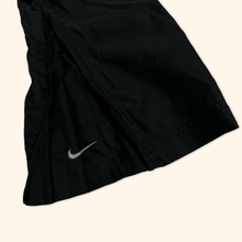 Lade das Bild in den Galerie-Viewer, Nike Vintage 2000s Low Waist Jogger Track Pants (S)