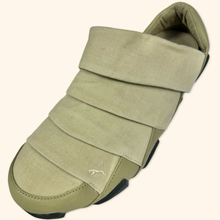 Load image into Gallery viewer, Puma Satori Japan 2001 (EU47)