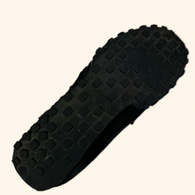 Load image into Gallery viewer, Nike X Comme des Garçons Waffle Racer (EU44.5)