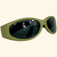 Lade das Bild in den Galerie-Viewer, Diesel Vintage Wonder Boy