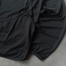 Lade das Bild in den Galerie-Viewer, Nike 2000s Asymmetric Track Running Jacket (XL)