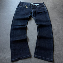 Lade das Bild in den Galerie-Viewer, Oakley Wings Straight Leg Ladies Jeans (S/M)