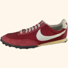 Lade das Bild in den Galerie-Viewer, Nike 2000s Waffle Racer (EU42)