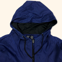Lade das Bild in den Galerie-Viewer, GAP Outdoor Vintage 90s Nylon Rain Jacket (XL)