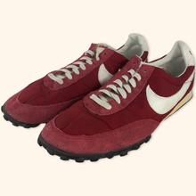 Lade das Bild in den Galerie-Viewer, Nike 2000s Waffle Racer (EU42)