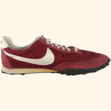 Lade das Bild in den Galerie-Viewer, Nike 2000s Waffle Racer (EU42)