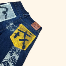 Load image into Gallery viewer, Evisu Vintage Straight Leg Back Printed Jeans (M)
