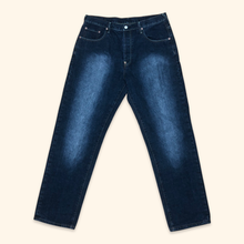 Load image into Gallery viewer, Evisu Vintge Straight Leg Jeans (XL)
