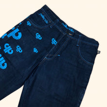 Load image into Gallery viewer, Pelle Pelle Embroidered Baggy Jeans (L/XL)
