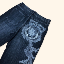 Load image into Gallery viewer, Pelle Pelle Y2K Embroidered Baggy Jeans (XL)