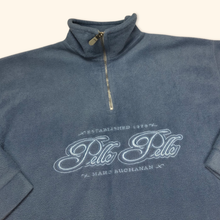 Lade das Bild in den Galerie-Viewer, Pelle Pelle Vintage Embroidered Half Zip Fleece Sweater (L)