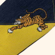 Load image into Gallery viewer, Raw Blue Hip Hop Basketball Baggy Jeans (XL)