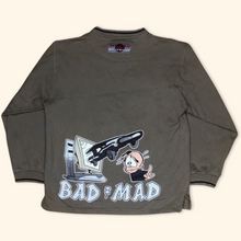 Lade das Bild in den Galerie-Viewer, Bad+Mad Y2k Gaming Sweater (S)