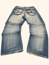 Load image into Gallery viewer, Akademiks 2000s Hip Hop Baggy Jeans (XL)
